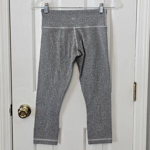 Lululemon 4 Wunder Under Crop Leggings Athletic Yoga Herringbone Gray Luon